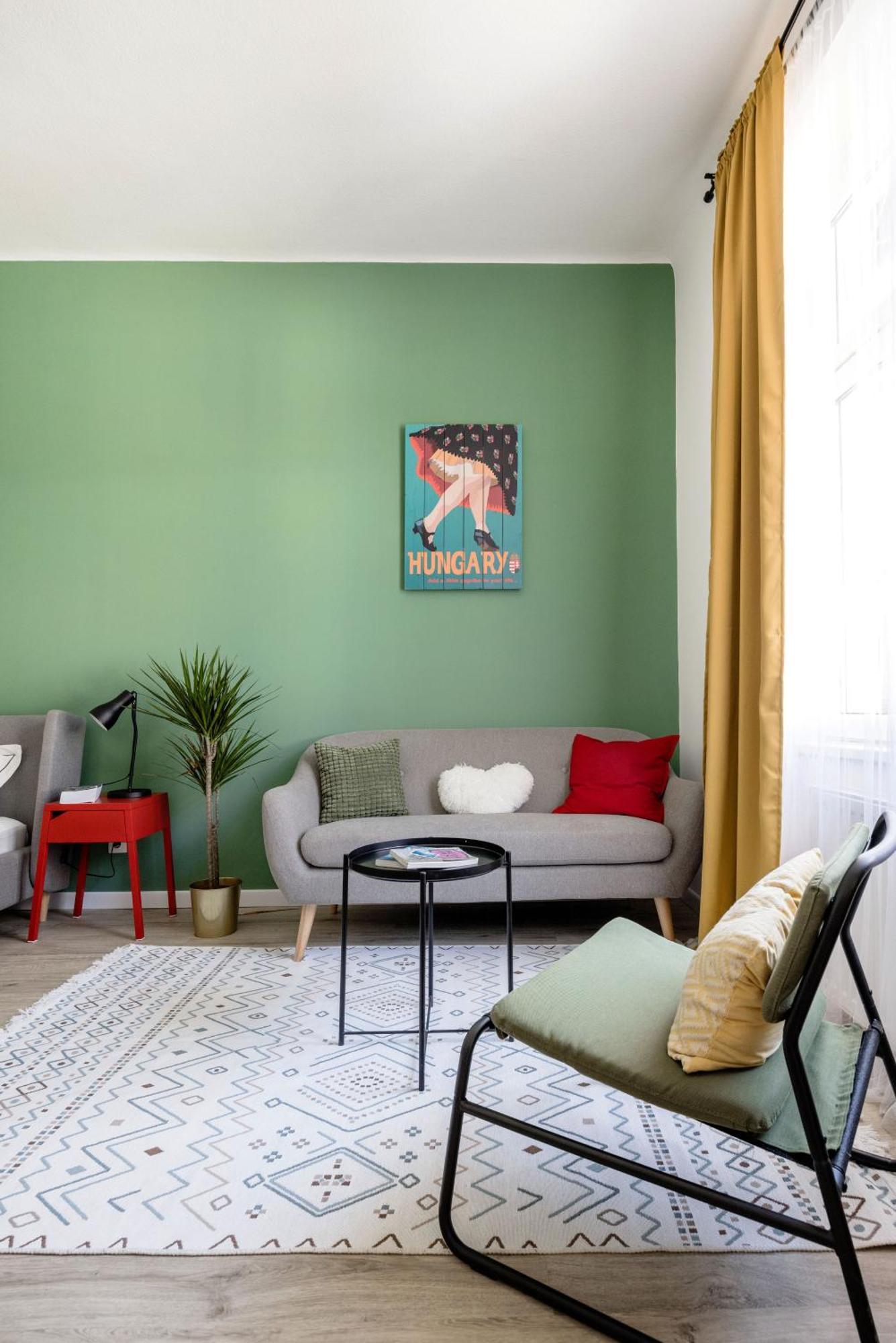 Stylish And Colourful Apartment In The City Centre ブダペスト エクステリア 写真